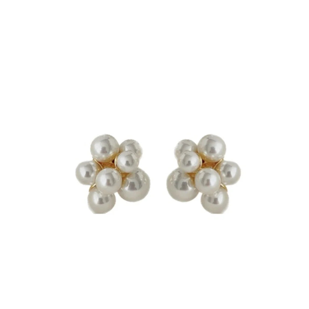 Pearl Cluster Stud