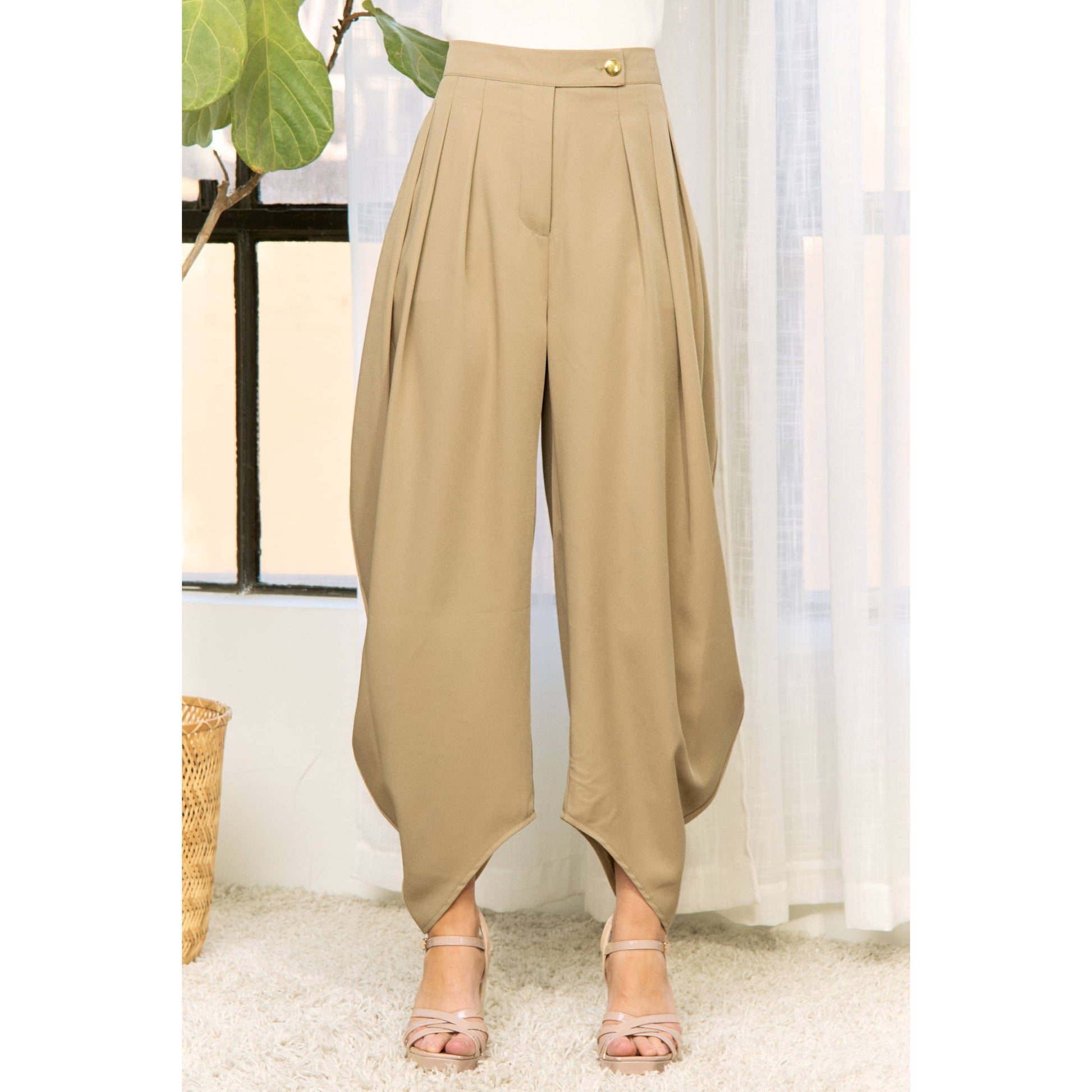 Sarah Pant