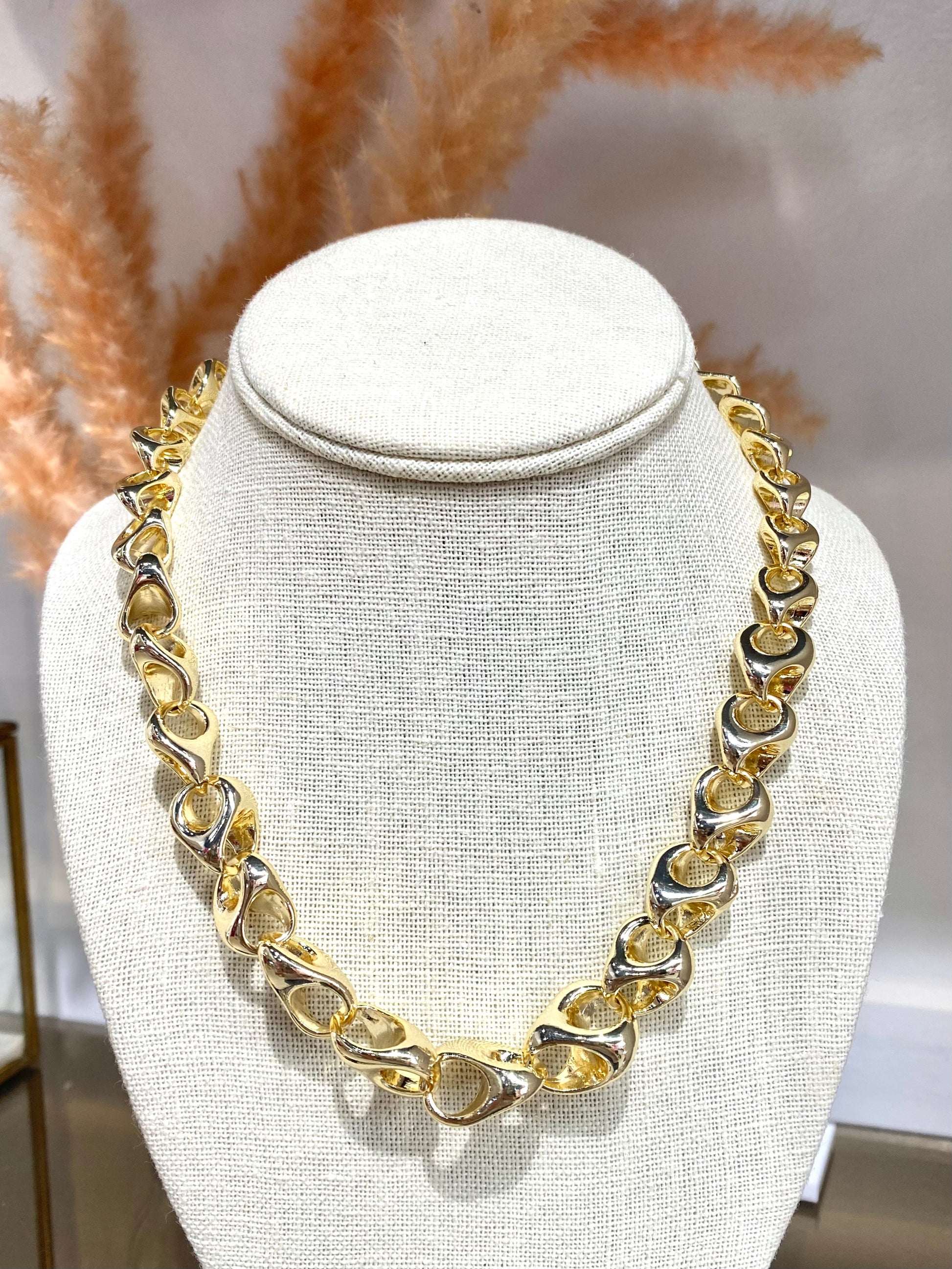 Olivia Necklace