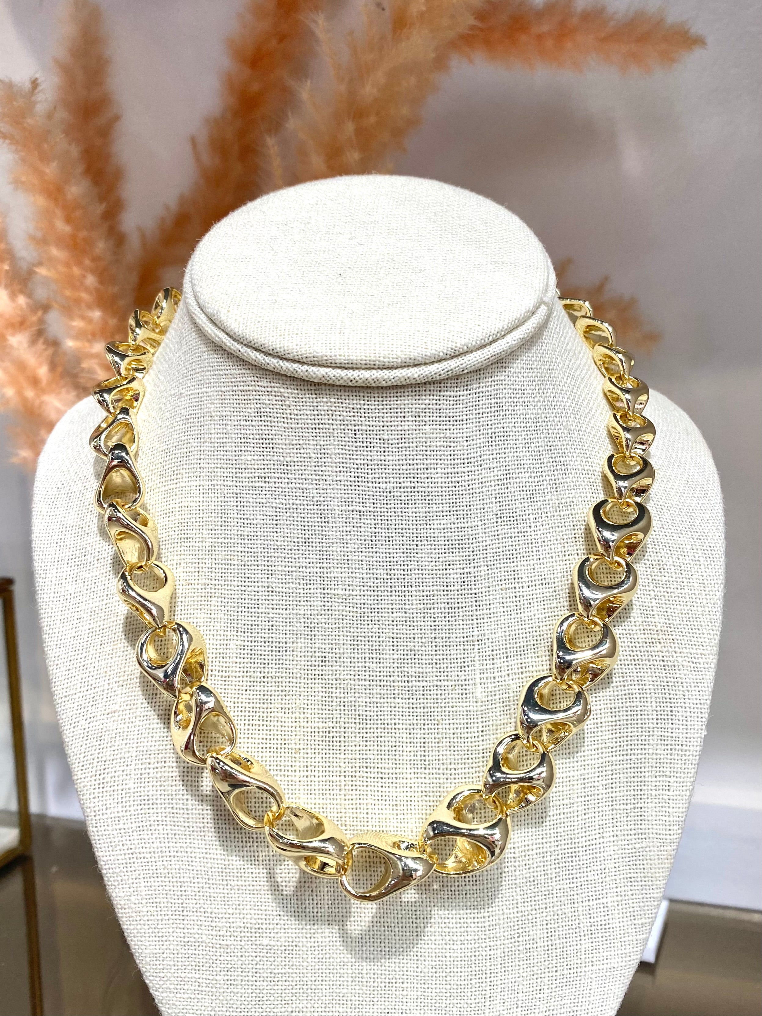 Olivia Necklace