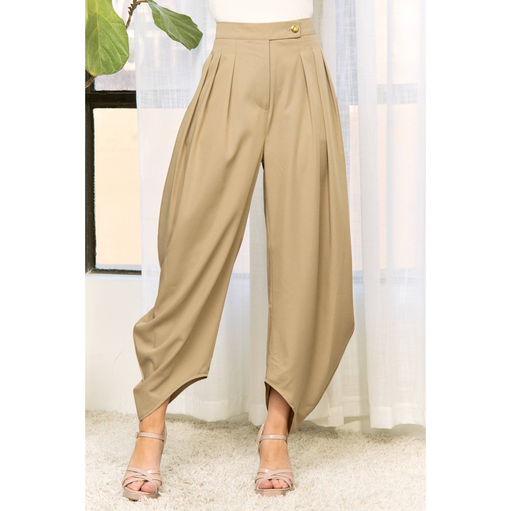 Sarah Pant