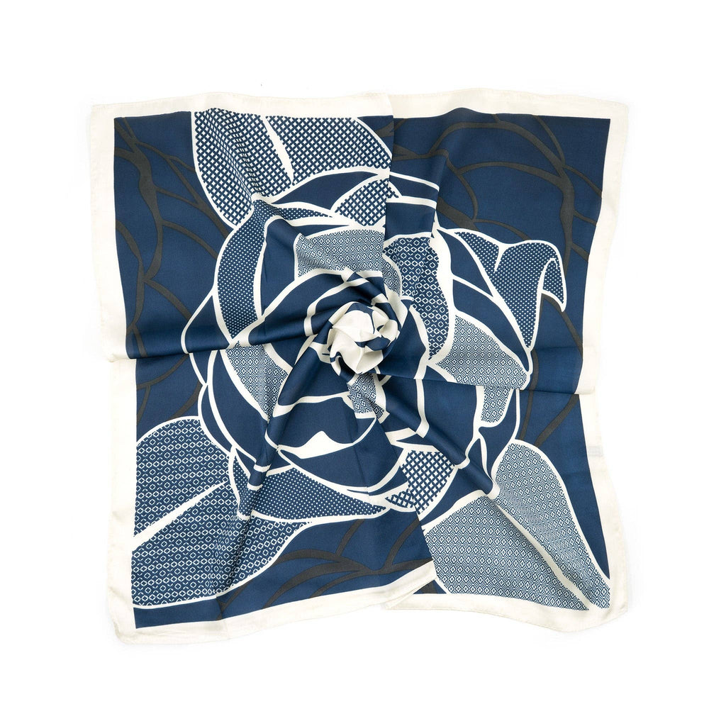 Rosette Scarf