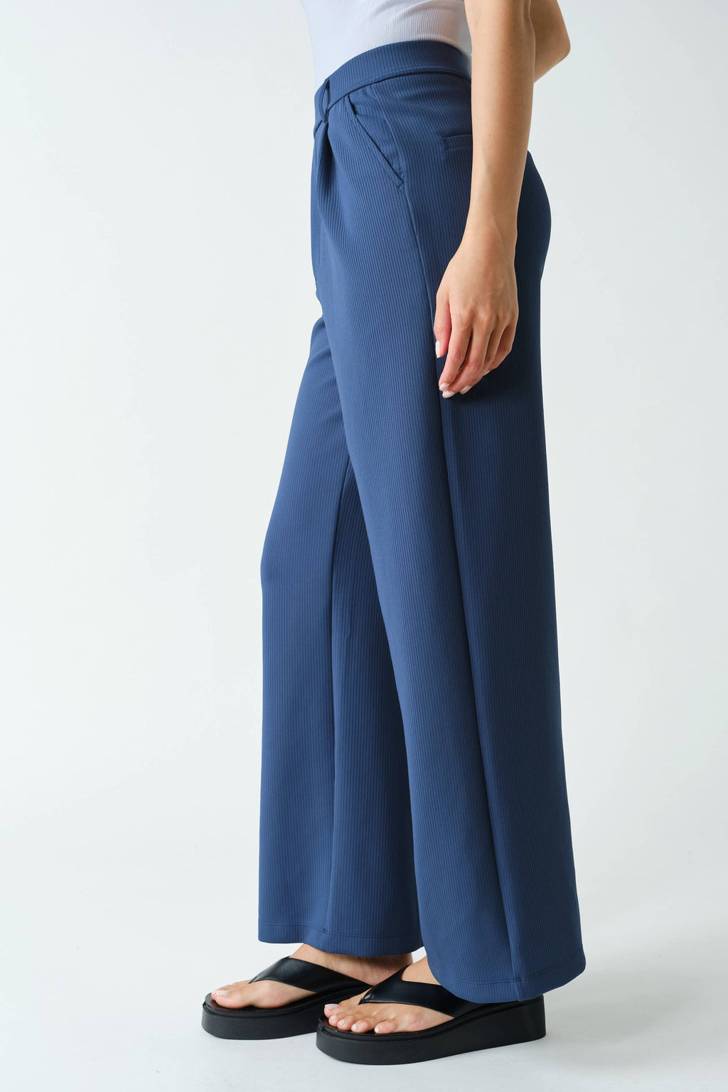 Ease Trouser
