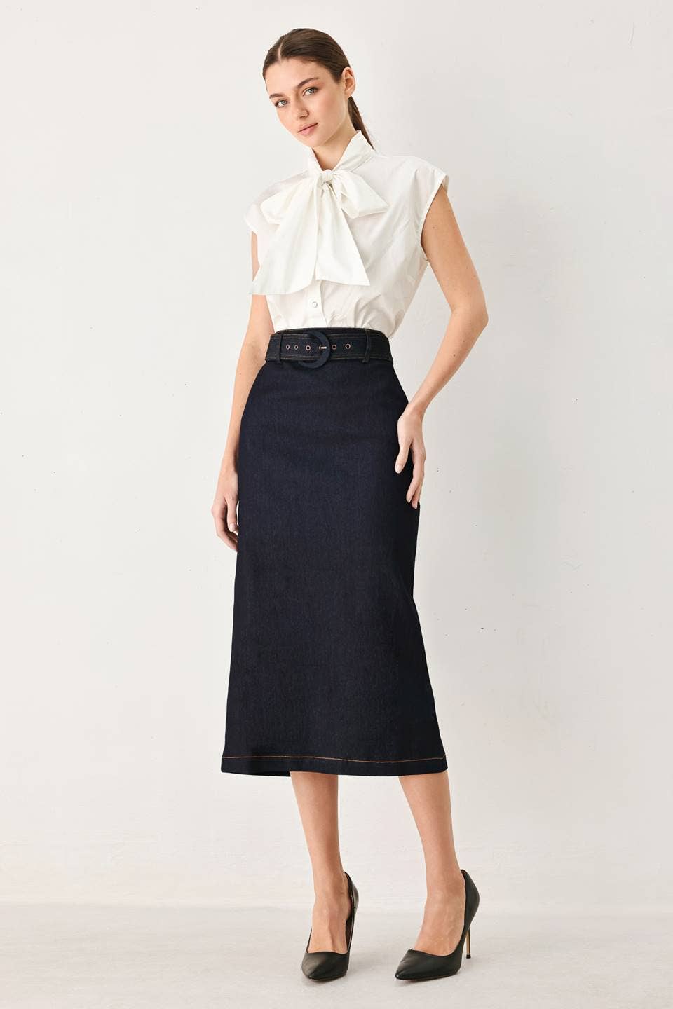 Lucia pencil skirt