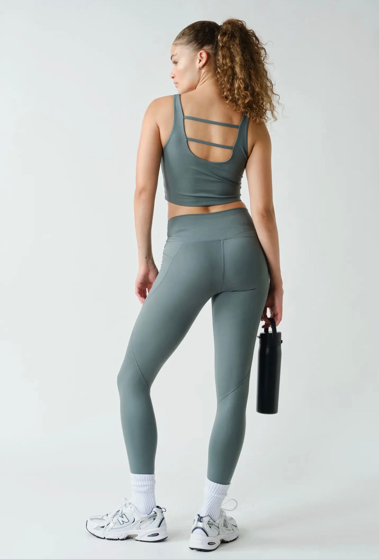 Calm Core Active Tank
