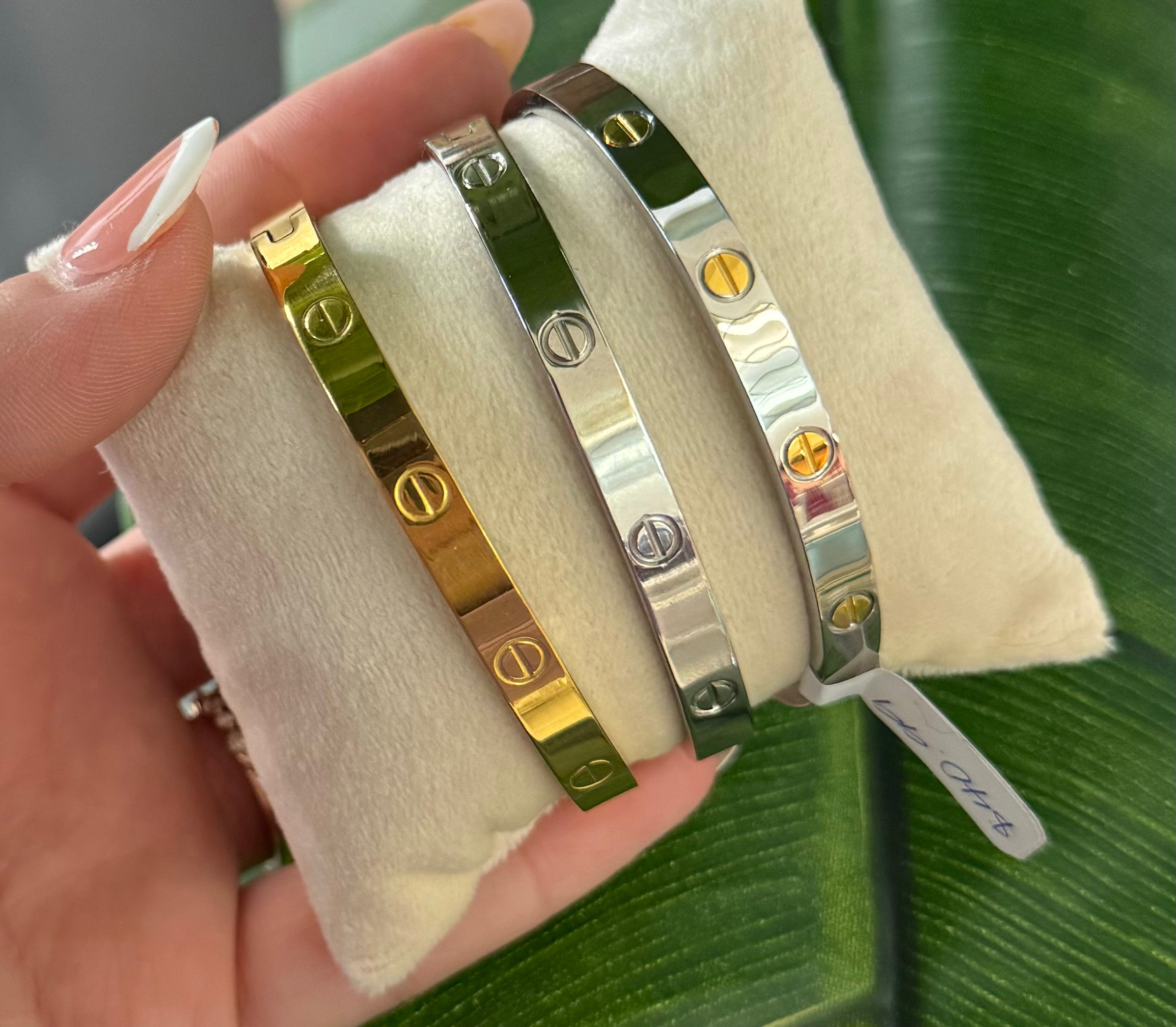 Love Bangle