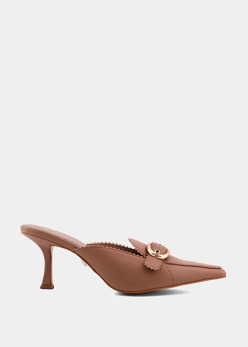 Natasha Heel