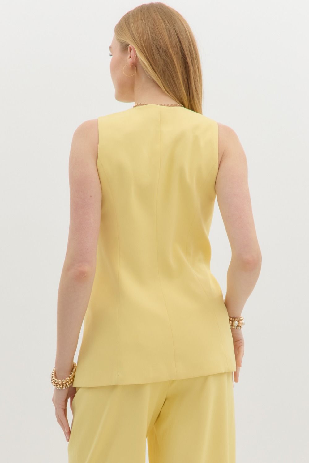 Cisinie Vest