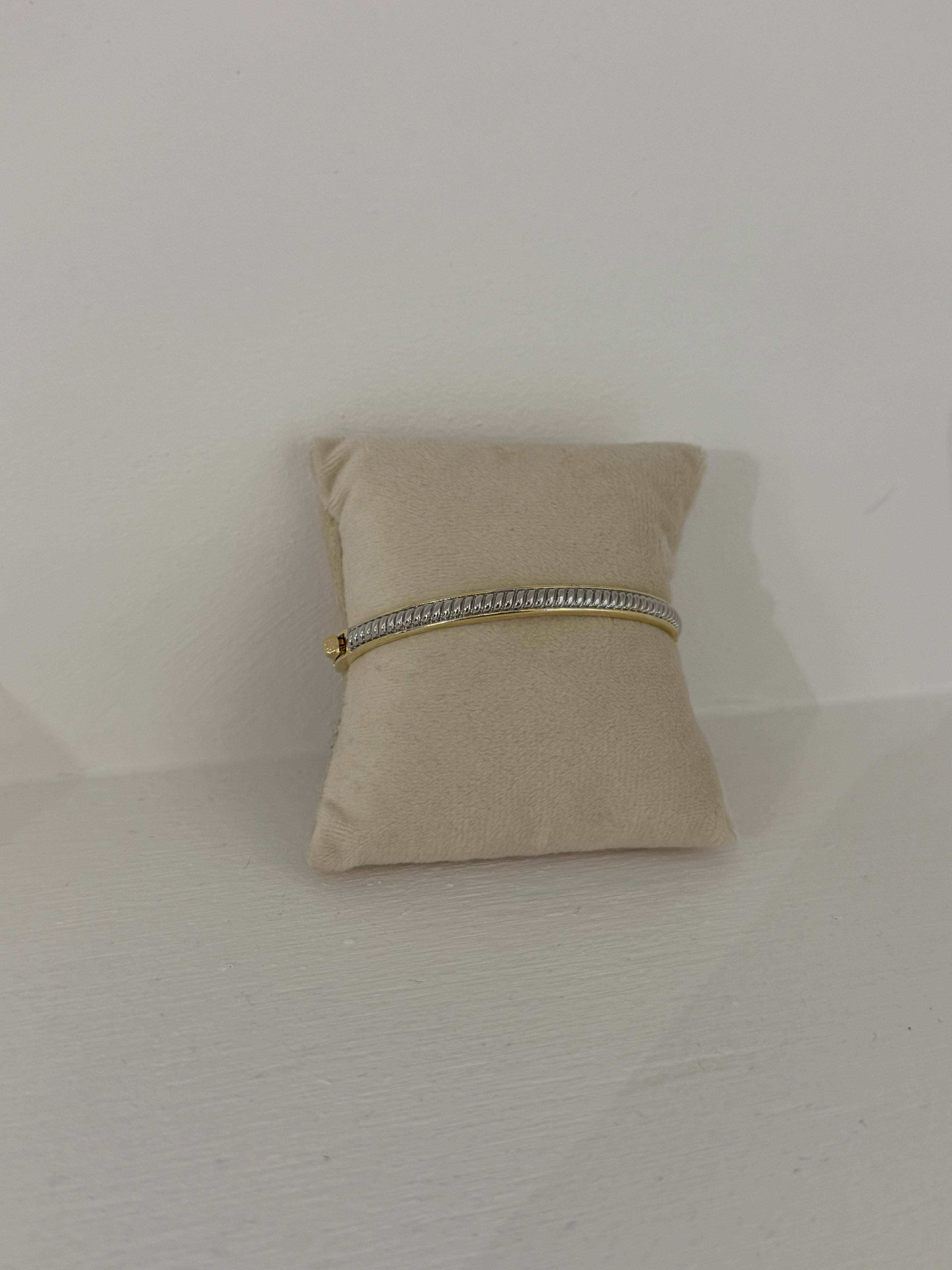 Izzy Bracelet