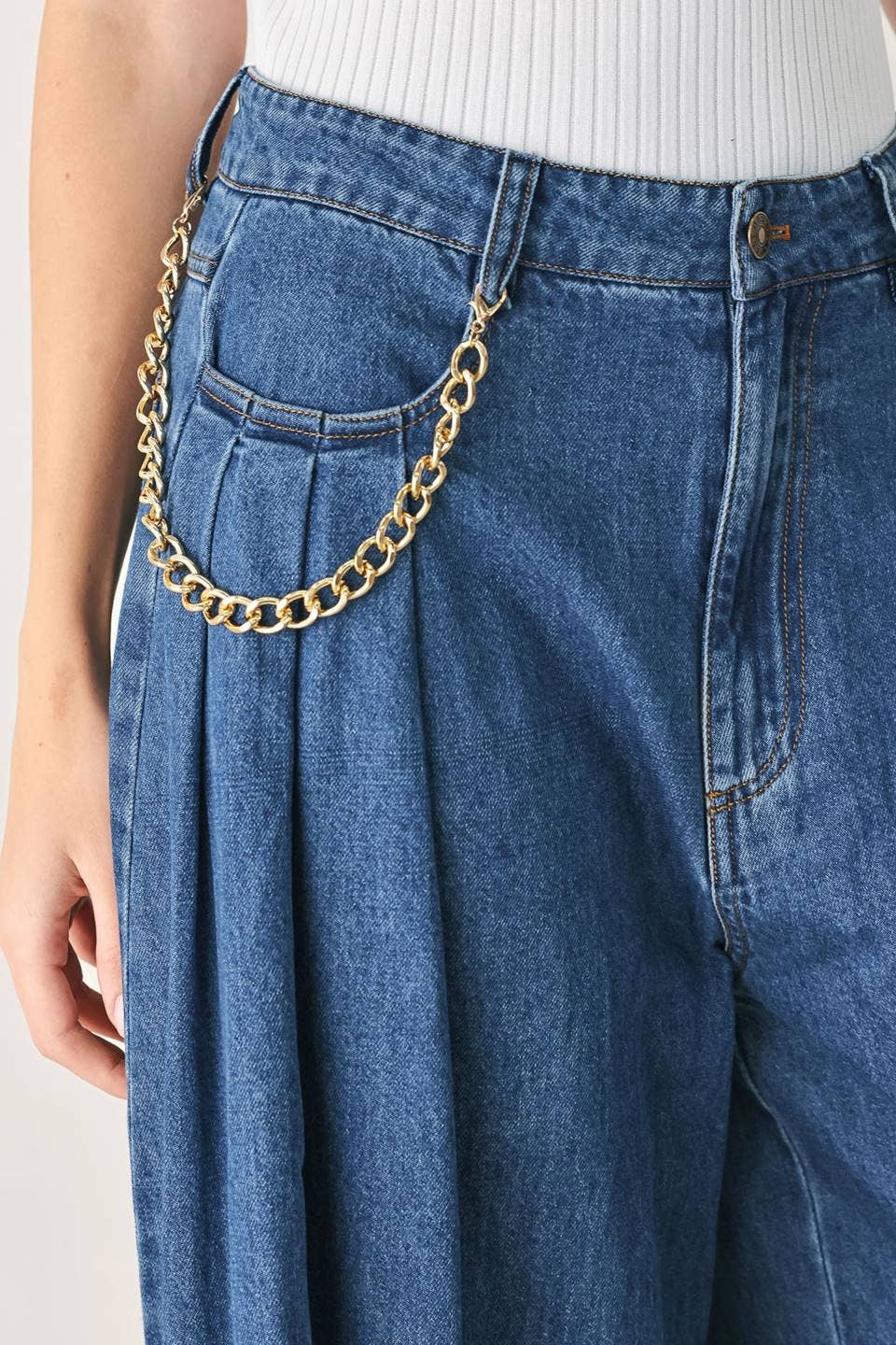 Lennon Jean