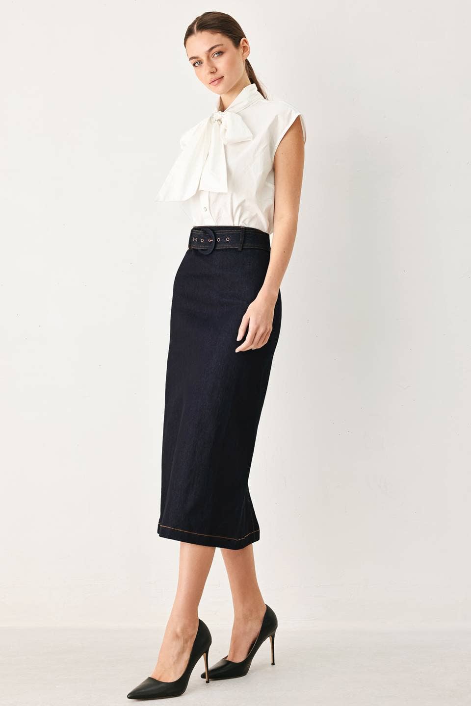 Lucia pencil skirt